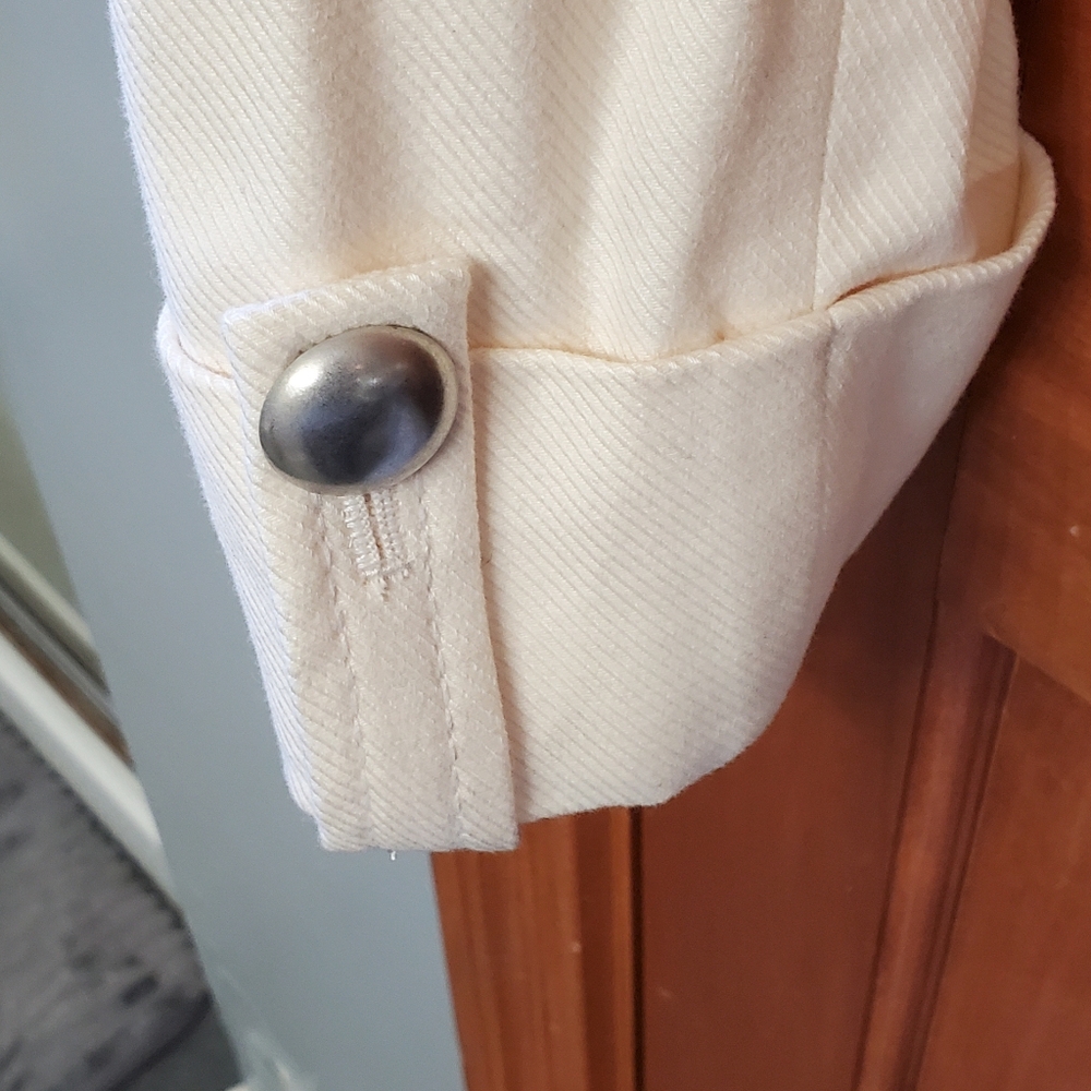 Jacket - Picture 4 of 7